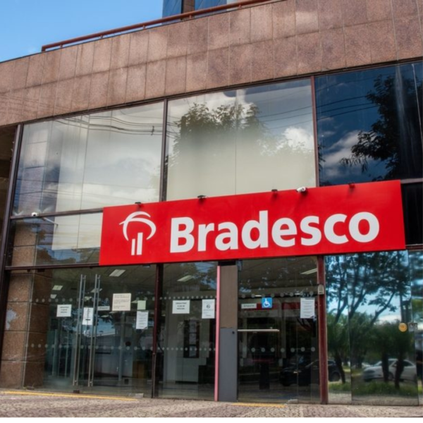 Cartões com anuidade gratuita? No Bradesco tem!